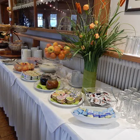 Hotel Landhof Simeter Gmbh